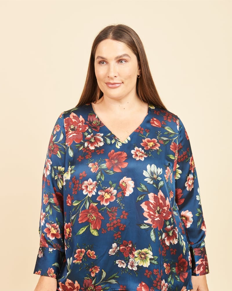 Front of a model wearing a size 0X Danielle V-Neck Blouse in G774 Teal by Daniel Rainn. | dia_product_style_image_id:293184